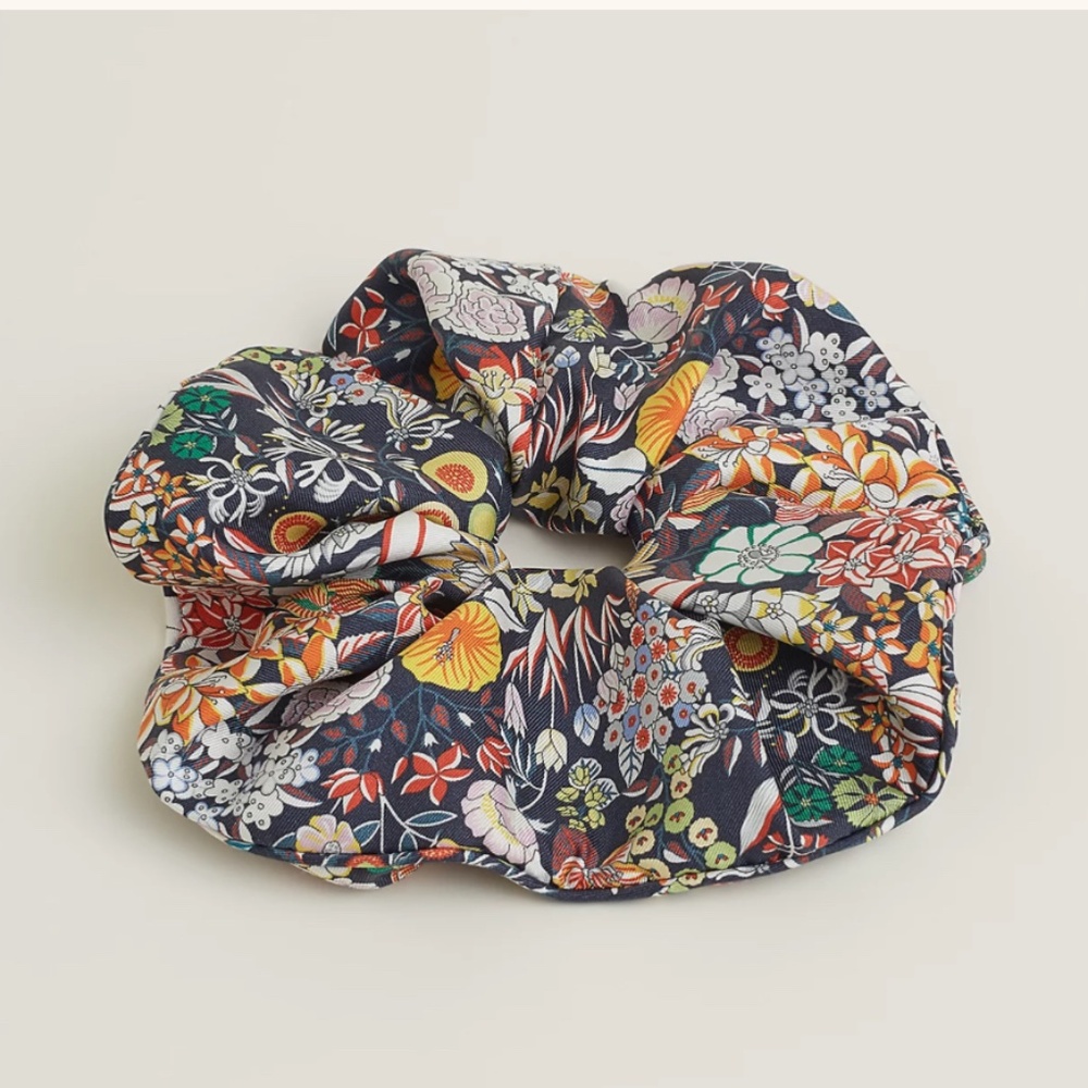 Hermes scrunchie